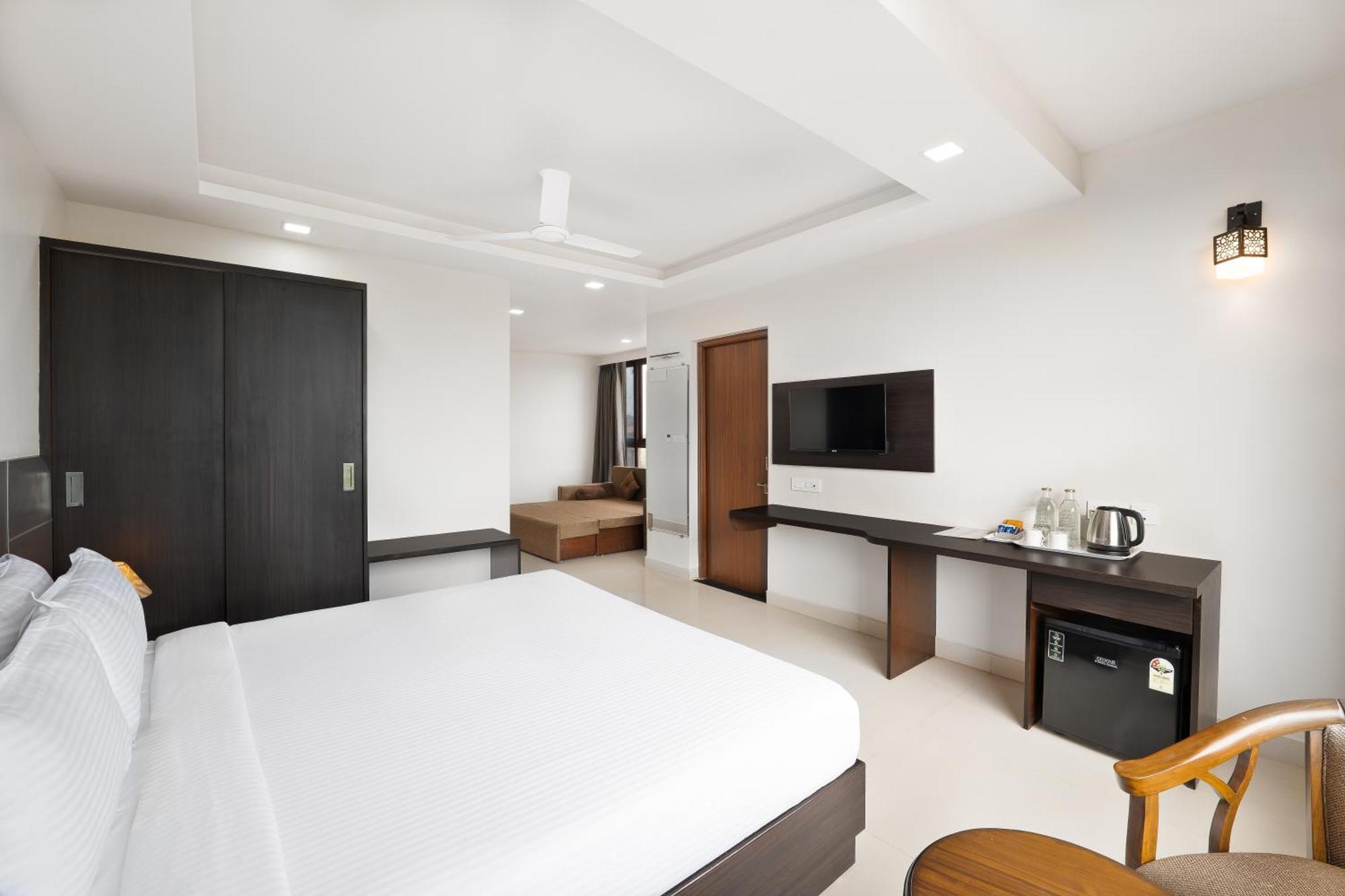 Bsg Porvorim Regency Hotel Goa Extérieur photo